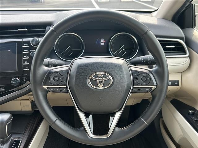 Toyota CAMRY 2017 7051174-10