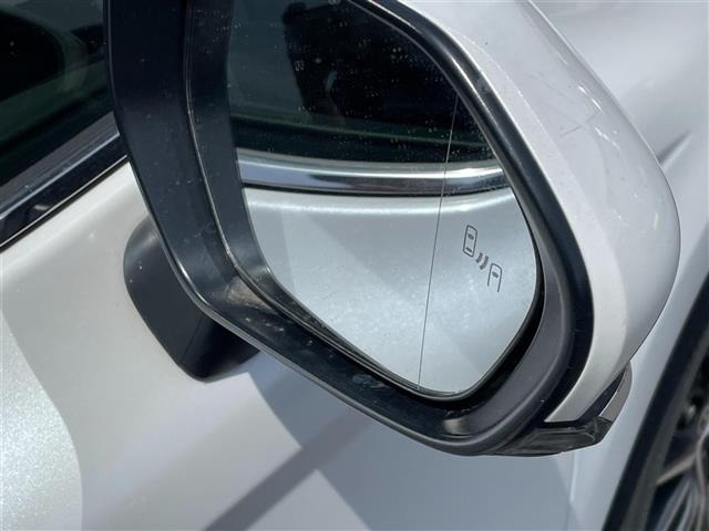 Toyota CAMRY 2023 7051192-11