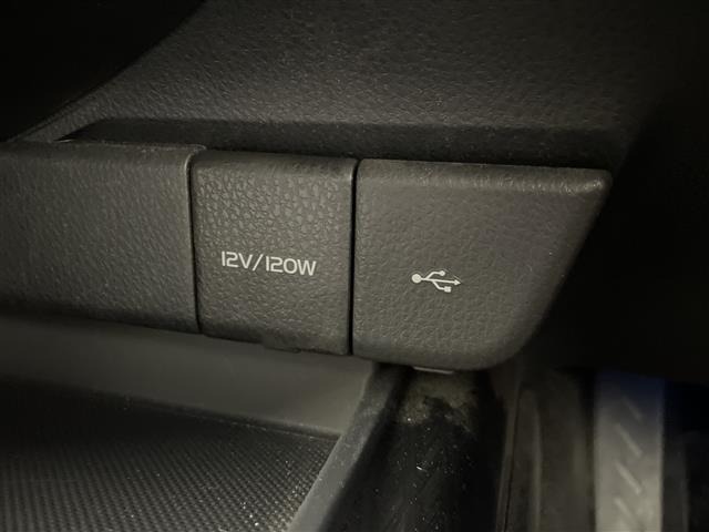 Toyota CAMRY 2023 7051192-4