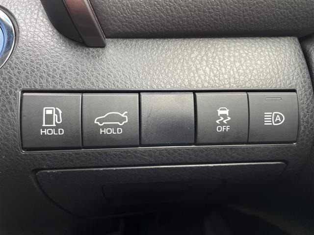 Toyota CAMRY 2021 7051229-4