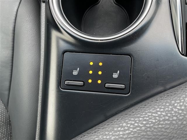 Toyota CAMRY 2021 7051229-6