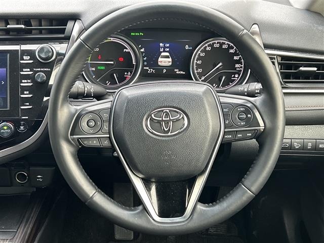 Toyota CAMRY 2017 7051247-1