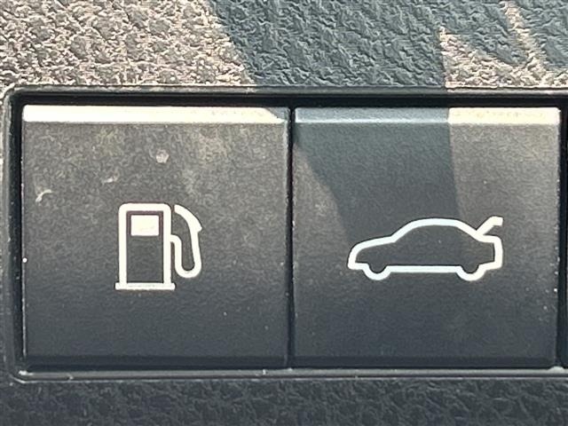 Toyota CAMRY 2017 7051247-10