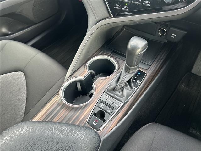 Toyota CAMRY 2017 7051247-2