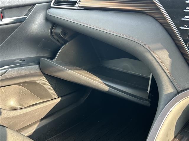 Toyota CAMRY 2017 7051247-22