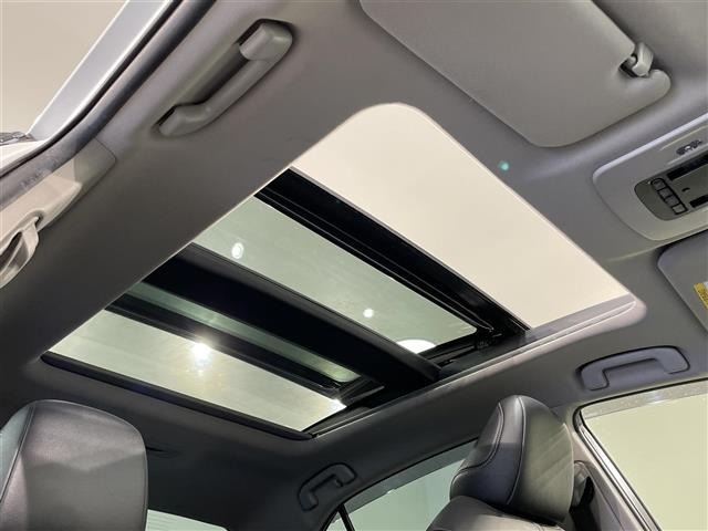 Toyota CAMRY 2018 7051286-16