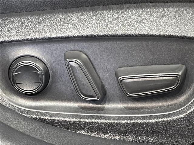 Toyota CAMRY 2018 7051286-7
