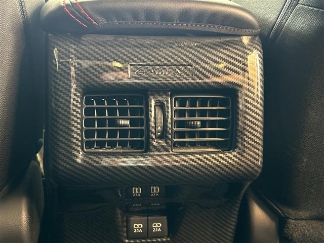 Toyota CAMRY 2018 7051306-8