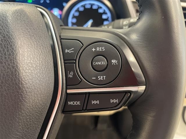 Toyota CAMRY 2017 7051316-8