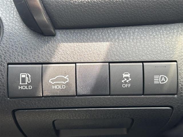 Toyota CAMRY 2021 7051334-12