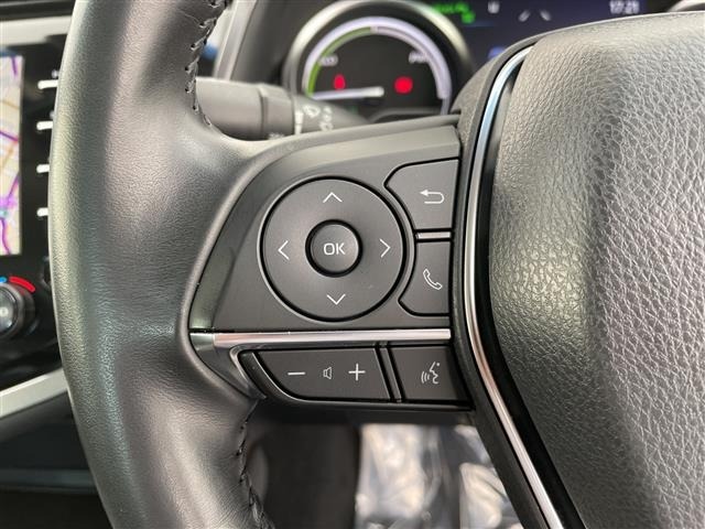 Toyota CAMRY 2019 7051345-1