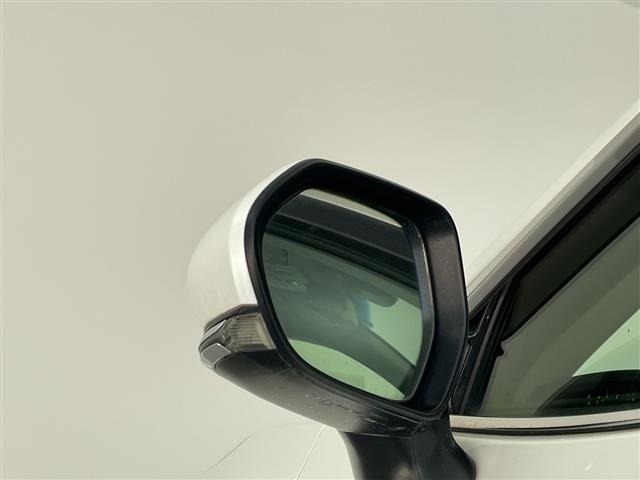 Toyota CAMRY 2019 7051345-17