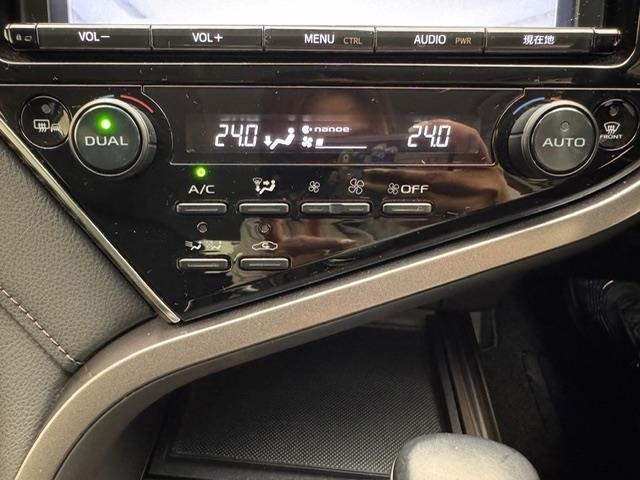 Toyota CAMRY 2017 7051346-7