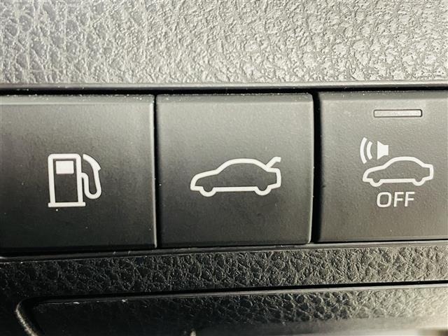 Toyota CAMRY 2018 7051358-18