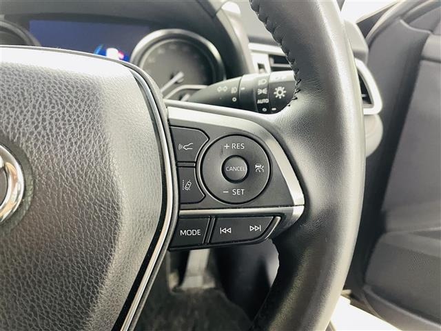 Toyota CAMRY 2018 7051358-3