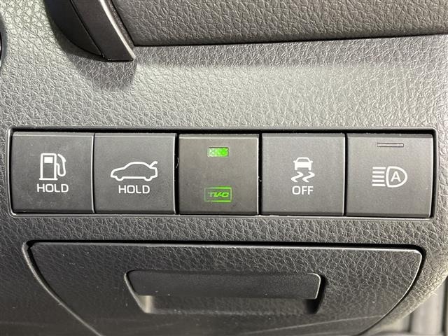 Toyota CAMRY 2021 7051386-18
