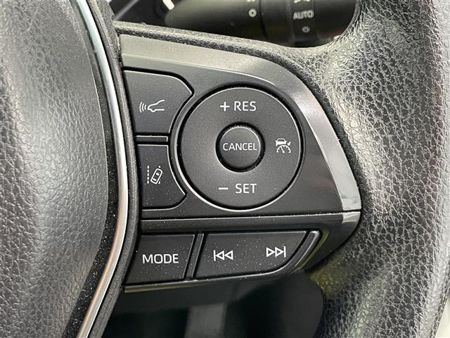 Toyota CAMRY 2021 7051388-1
