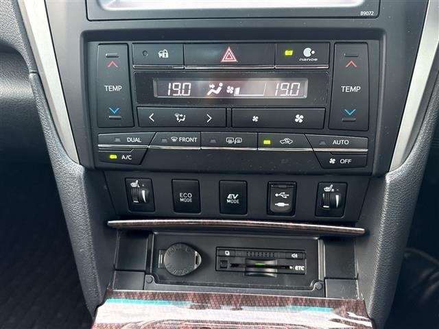 Toyota CAMRY 2015 7051426-10