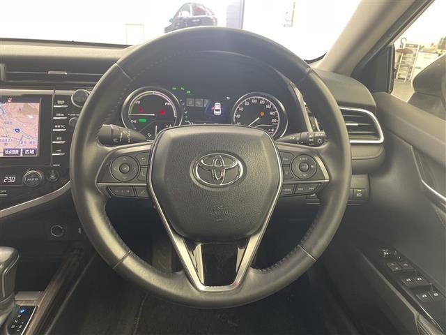 Toyota CAMRY 2017 7051432-6