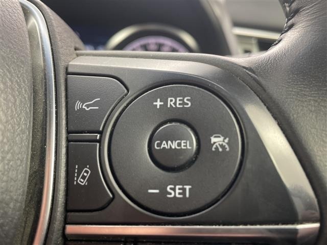 Toyota CAMRY 2017 7051432-8