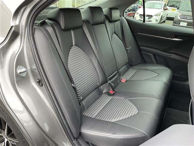 Toyota CAMRY 2021 7051439-11