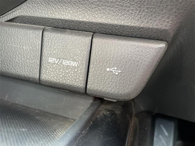 Toyota CAMRY 2021 7051460-10