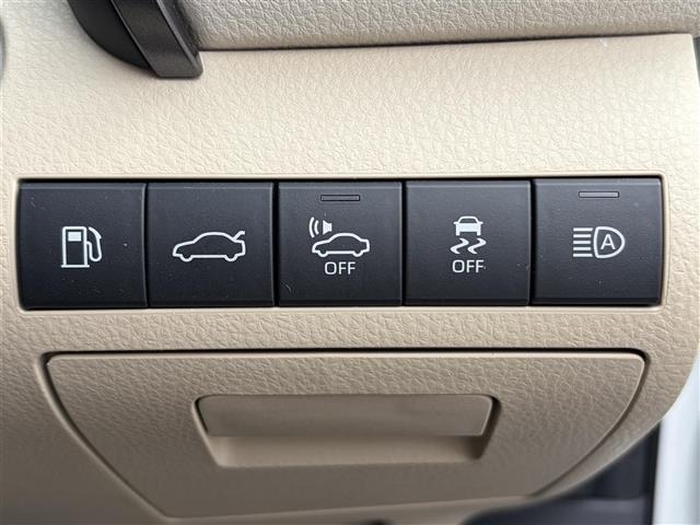 Toyota CAMRY 2017 7051523-12