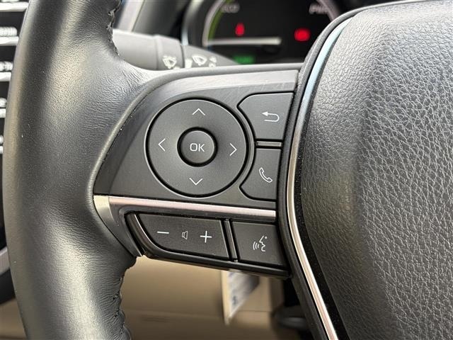 Toyota CAMRY 2017 7051523-8