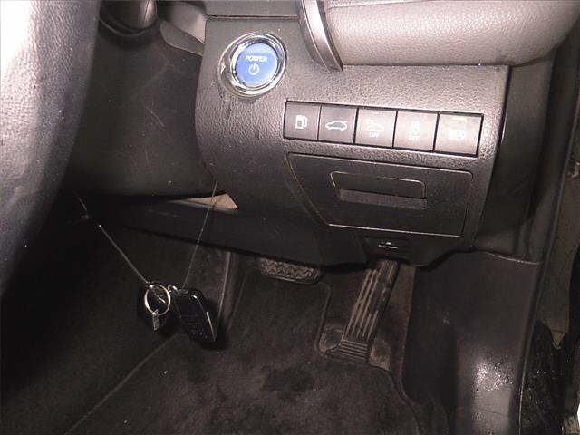 Toyota CAMRY 2017 7051562-8