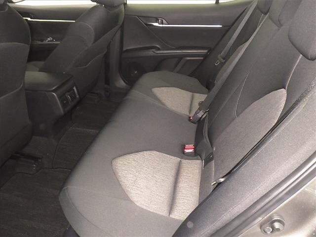 Toyota CAMRY 2021 7051570-7