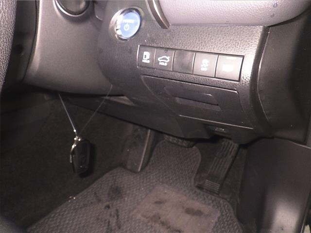 Toyota CAMRY 2021 7051649-8