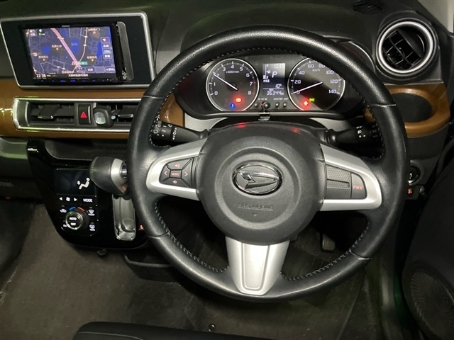 Daihatsu CAST 2018 7062272-3
