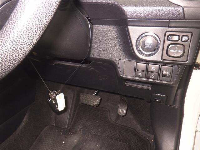 Toyota COROLLA AXIO 2021 7034873-8