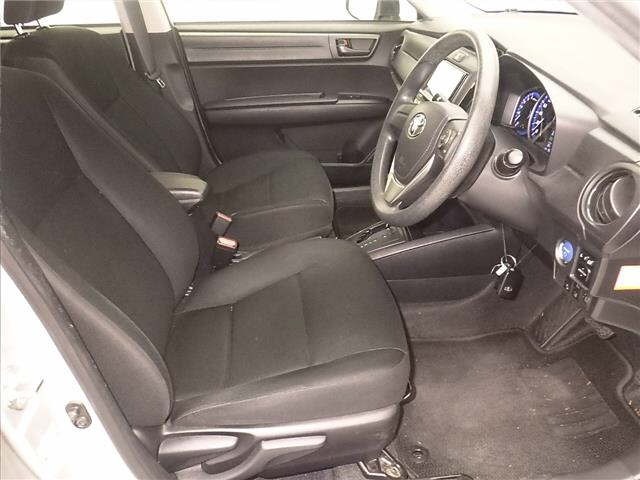 Toyota COROLLA AXIO 2021 7034880-5