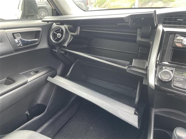Toyota COROLLA FIELDER 2016 7054318-6