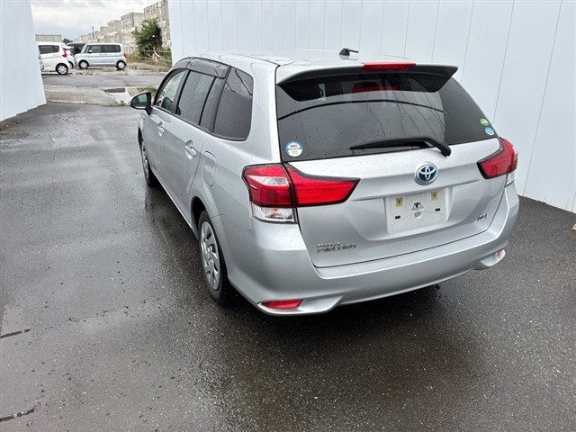 Toyota COROLLA FIELDER 2019 7054494-1