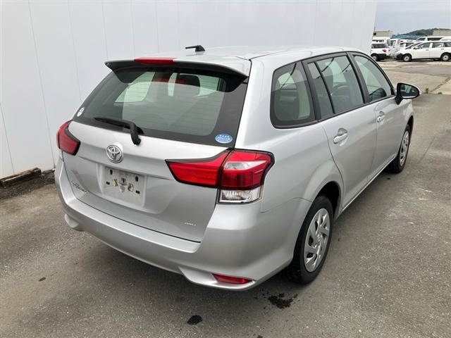 Toyota COROLLA FIELDER 2019 7054507-8