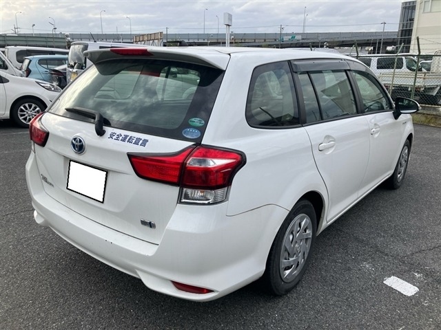 Toyota COROLLA FIELDER 2019 7054515-9