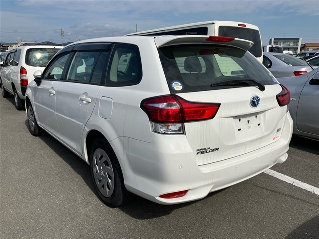 Toyota COROLLA FIELDER 2021 7054518-1