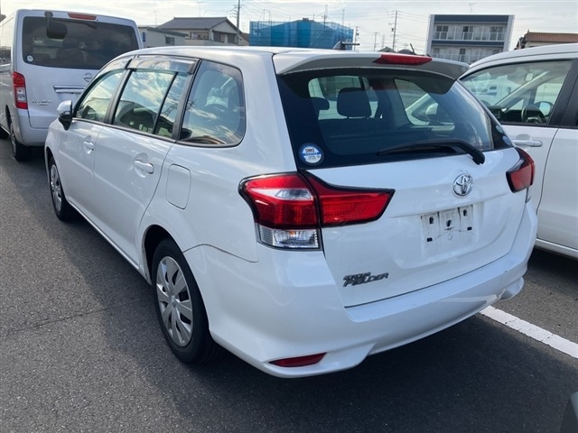 Toyota COROLLA FIELDER 2017 7054529-1