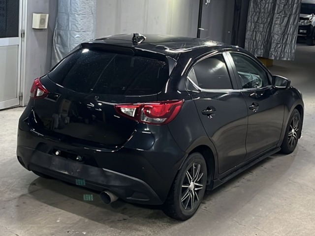 Mazda DEMIO 2018 7041756-5