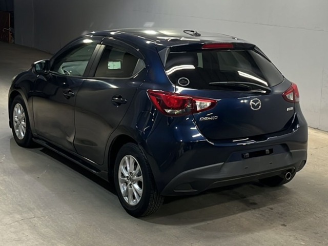 Mazda DEMIO 2015 7041757-1