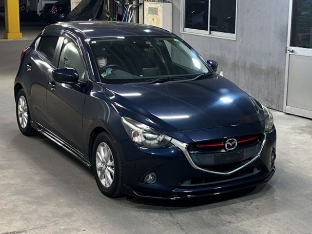 Mazda DEMIO 2015 7041757-4