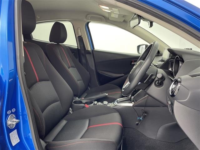 Mazda DEMIO 2016 7042035-21
