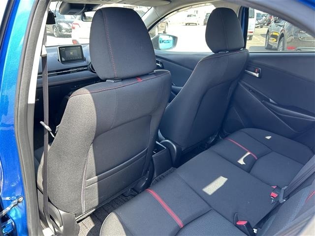 Mazda DEMIO 2016 7042157-11
