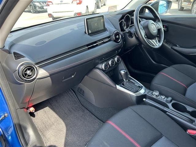 Mazda DEMIO 2016 7042157-7