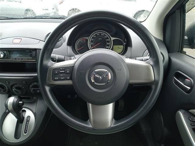 Mazda DEMIO 2011 7042174-6