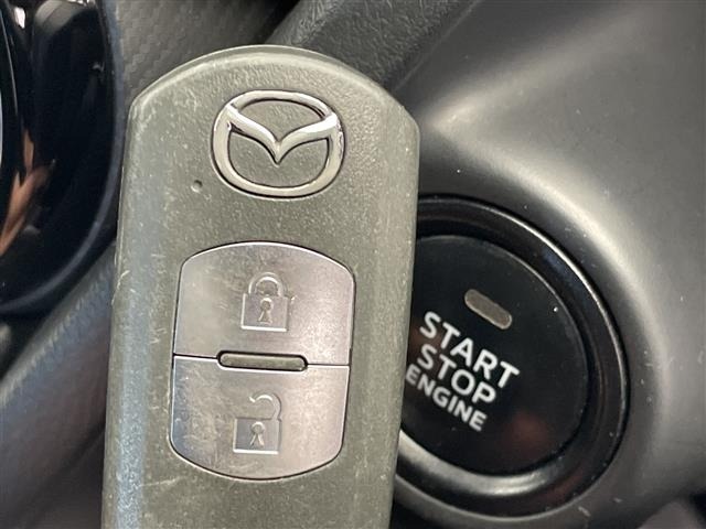 Mazda DEMIO 2015 7042175-1