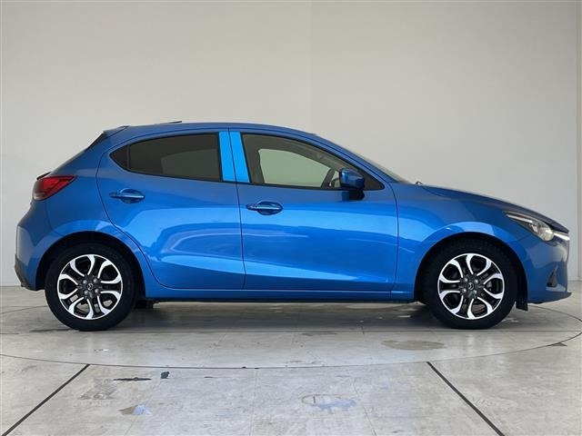 Mazda DEMIO 2015 7042175-2