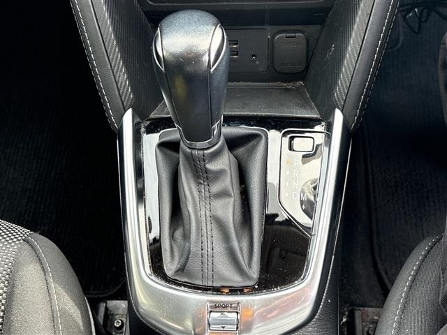 Mazda DEMIO 2018 7042198-21